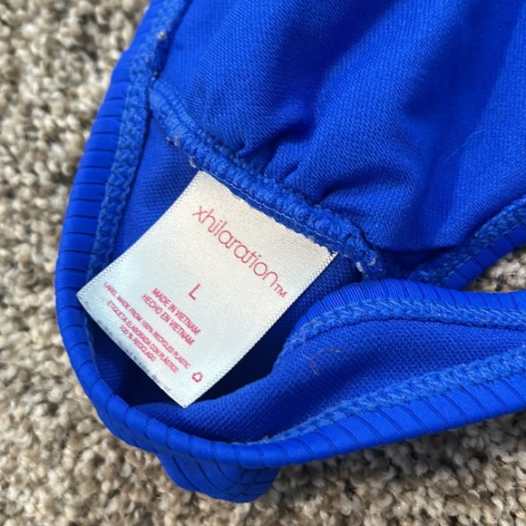 Target Women’s Swimsuit Top Blue Size L - Picture 3 of 3